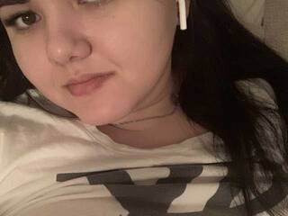 Еротски видео цхат BBWhimQueen