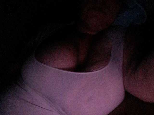 Емитовање снимка екрана BBWsexiri77