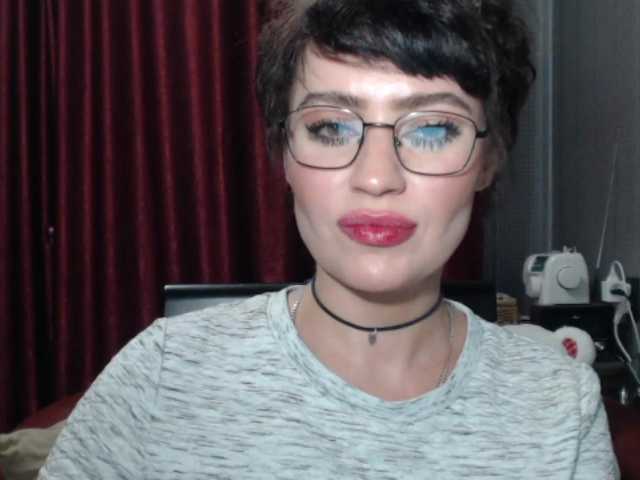 Емитовање снимка екрана BeccaPassion