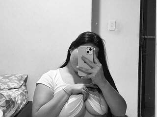 Еротски видео цхат BECKAWHITE