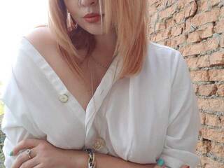 Еротски видео цхат Beginning