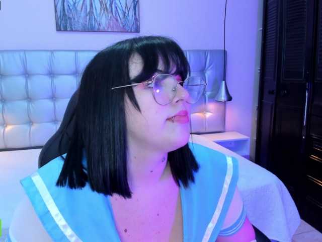 Емитовање снимка екрана Bella-Rouse