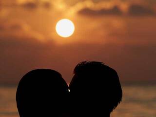 Еротски видео цхат ZaebyPuxA