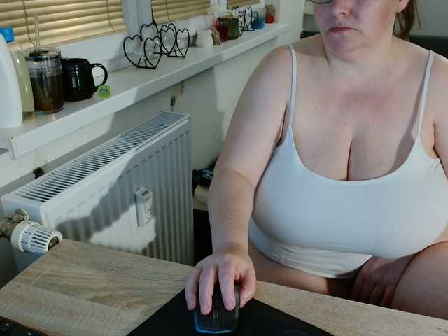 Емитовање снимка екрана Bessy123