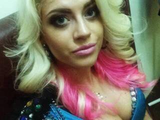 Еротски видео цхат bestblondee