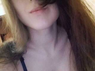 Еротски видео цхат Beth-Lee