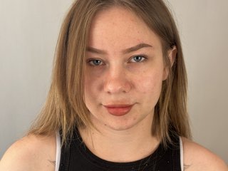 Еротски видео цхат BiancaDommel