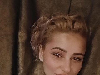 Еротски видео цхат BiancaYvonne