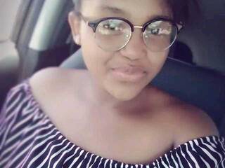 Еротски видео цхат BigAssnyash27