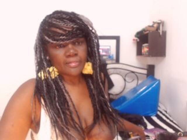 Емитовање снимка екрана BigBustyBlack