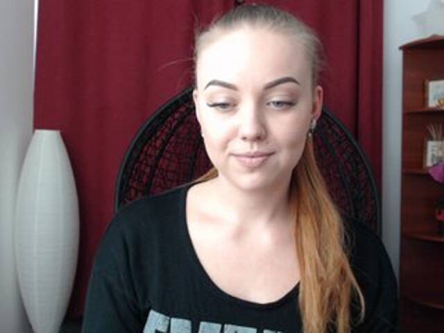 Емитовање снимка екрана Black-Queen