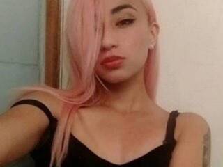 Еротски видео цхат BlackKimi