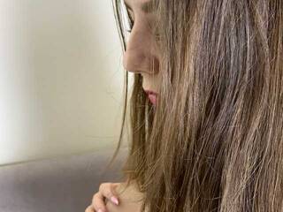 Еротски видео цхат OPIUM_GIRL