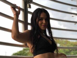 Еротски видео цхат Blakehadid