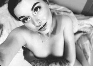 Еротски видео цхат blckwmn