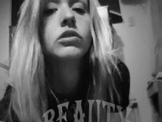 Еротски видео цхат bleezybae