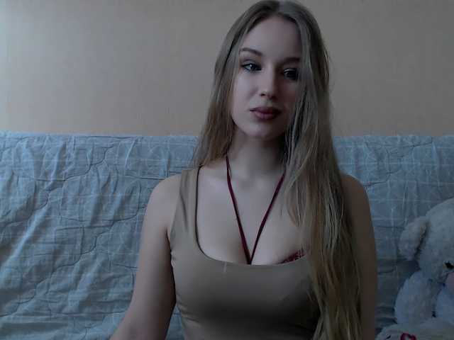 Фотографије BlondeAlice Hello! My name is Alice! Nive to meet you. Tip me for buzz my pussy! I love it! Take me in my pvt chat first! Muah!