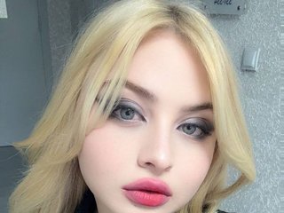 Еротски видео цхат BlondeBond