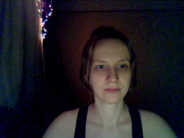 Емитовање снимка екрана LiaMystery