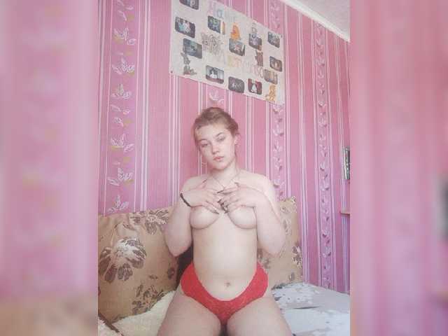 Фотографије BlueGlazzNi Hey guys!:) Goal- #Dance #hot #pvt #c2c #fetish #feet #roleplay Tip to add at friendlist and for requests!