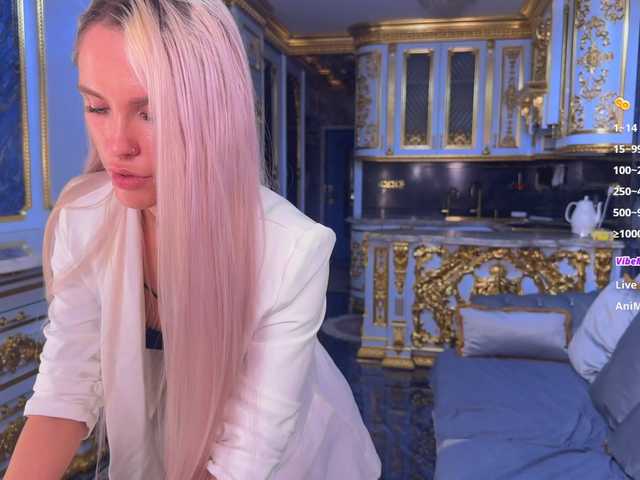 Емитовање снимка екрана BlushMikki