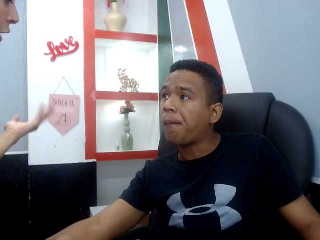 Емитовање снимка екрана BobbyandKatri