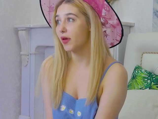 Емитовање снимка екрана BondGirla