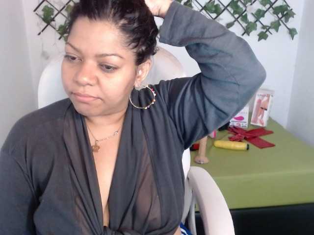 Емитовање снимка екрана sofiahot1