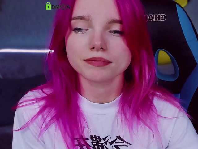 Емитовање снимка екрана TinyCat