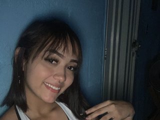 Еротски видео цхат BonnieBrown4