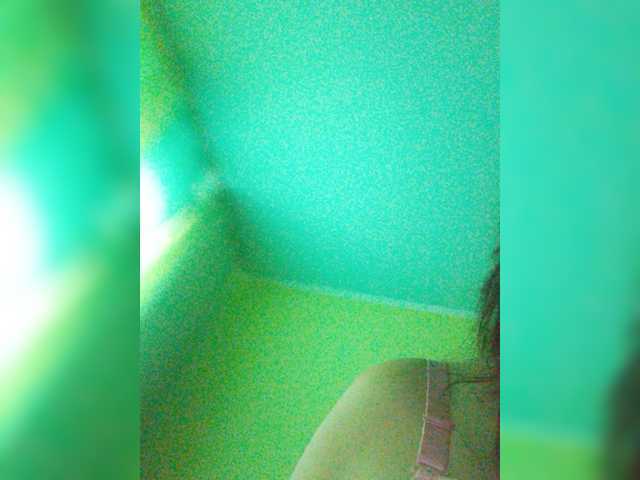 Емитовање снимка екрана borntoxbehapp