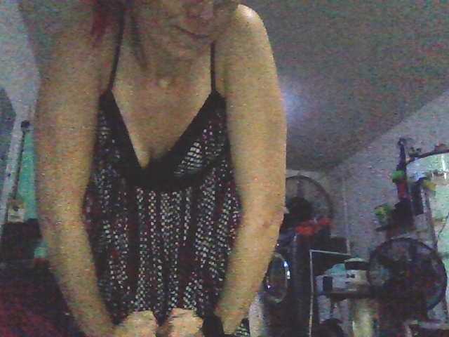 Емитовање снимка екрана brattygoodgurl6969
