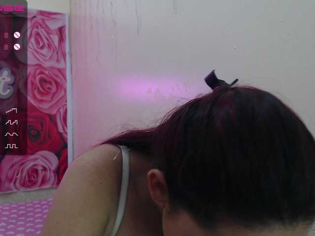 Емитовање снимка екрана BrianaPeres