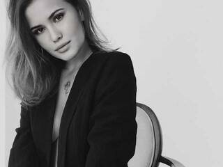 Еротски видео цхат BrilliantKimmy