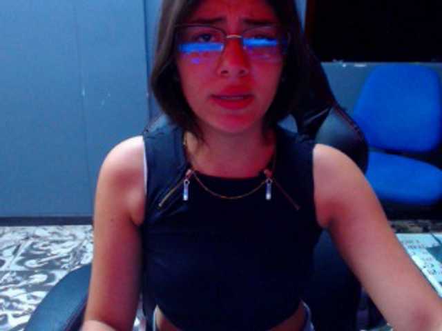 Емитовање снимка екрана BRITANNISNOW