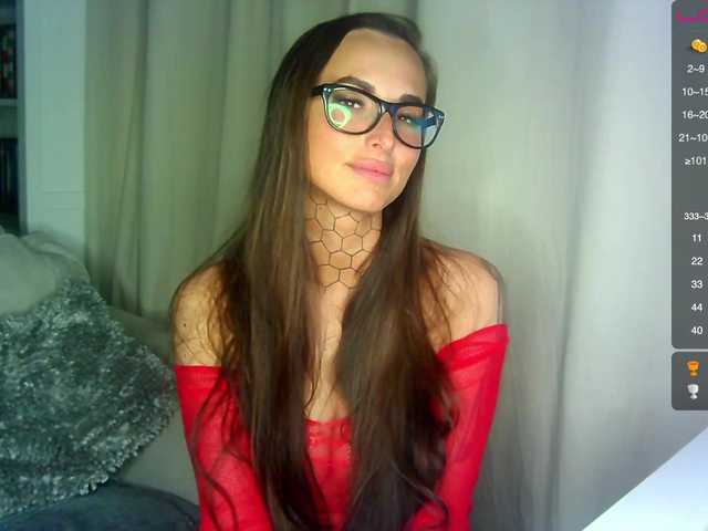 Емитовање снимка екрана tattooedKika