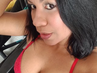 Еротски видео цхат Brun3tt3