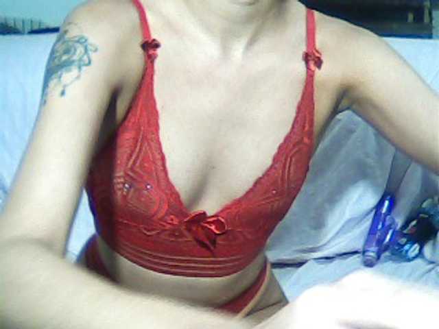 Емитовање снимка екрана AsunaBrunna