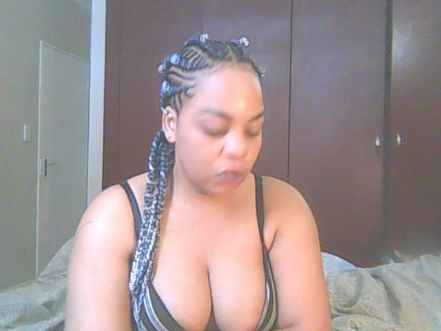 Емитовање снимка екрана bubblywetpuss