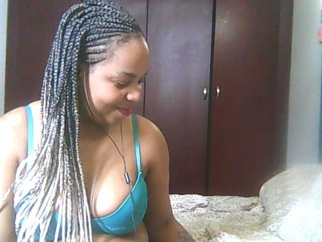 Емитовање снимка екрана bubblywetpuss