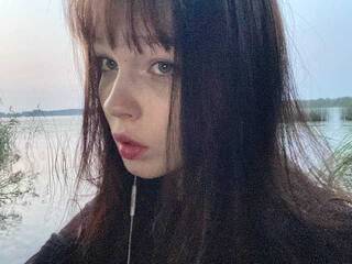 Еротски видео цхат Burning-Polarity