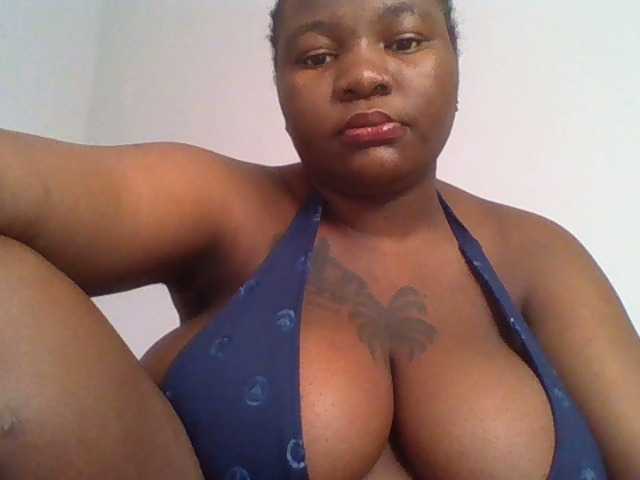 Емитовање снимка екрана bustymelons69