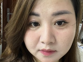 Еротски видео цхат Angie-88