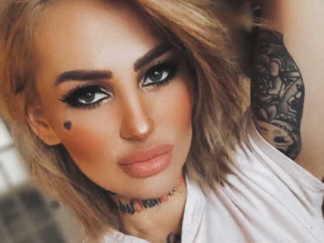 Слика профила CallMeBadGirl
