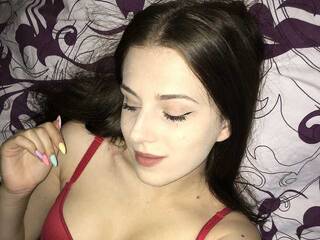 Еротски видео цхат CallmeBella