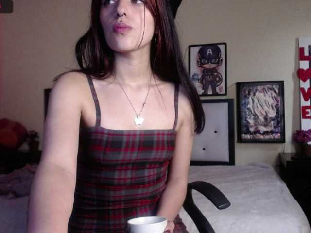 Емитовање снимка екрана camelia0