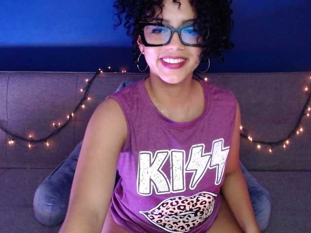 Фотографије CamilaLora Time to fuck my holes ♦ At goal 399 dp with fingers ♥ #spit #bush #bigpussylips #glasses #dp