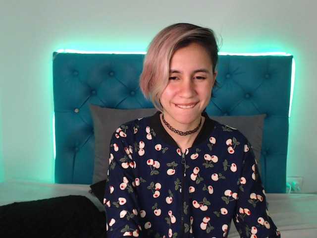 Емитовање снимка екрана camilee