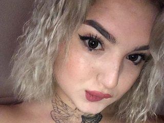 Еротски видео цхат CamillaCherry03