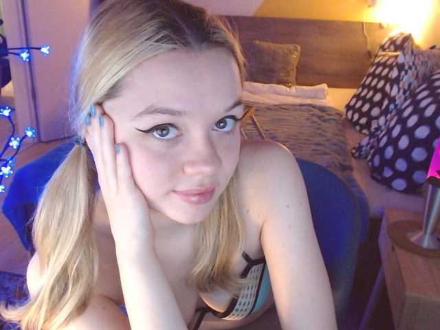Слика профила Camille18
